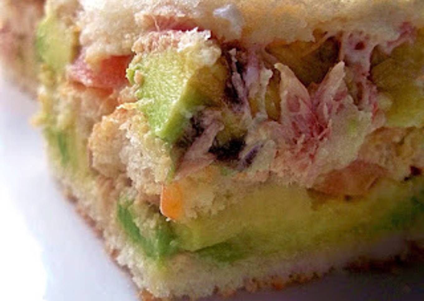Sandwich de Atún y Aguacate