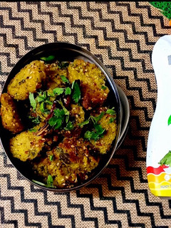 મીઠા લીમડા ના મુઠીયા (Mitha Limda Muthia Recipe In Gujarati) રેસીપી મુખ્ય ફોટો