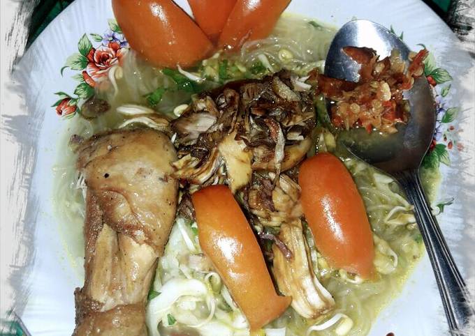 Soto Ayam Lamongan Lezizz