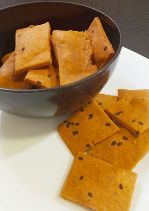 Una foto de Crackers de tomate y sarraceno: sin gluten y veganas