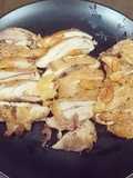 สเต็กสะโพกไก่หนังกรอบ,ซอสเกรวี่สไตล์ญี่ปุ่น - คีโต