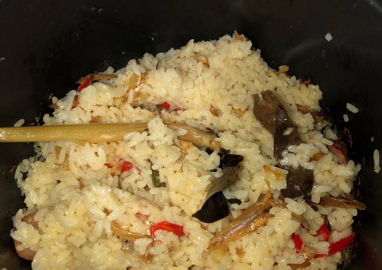 Resep Nasi Liwet Teri Rice Cooker yang Menggugah Selera