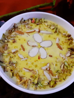 साबूदाना खीर (Sabudana kheer recipe in Hindi) रेसिपी मुख्य फोटो