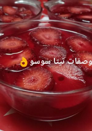 صورة لوصفة تحليه سريعة بجيلى الفراوله