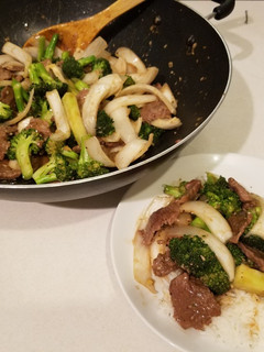 A picture of Beef and Broccoli.