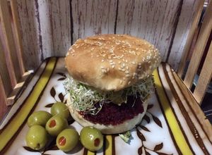 Una foto de Quinoa Burger