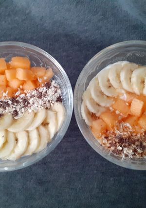 Une photo de Encas estival  🍈🍌🥣