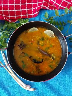 અડદ ની દાળ (Urad Dal Recipe In Gujarati) રેસીપી મુખ્ય ફોટો