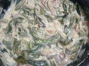 Una foto de rajas con champiñones