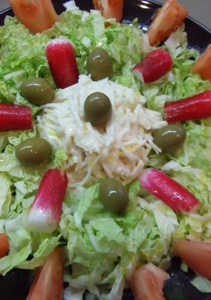 Una foto de Ensalada de col china y rábano negro