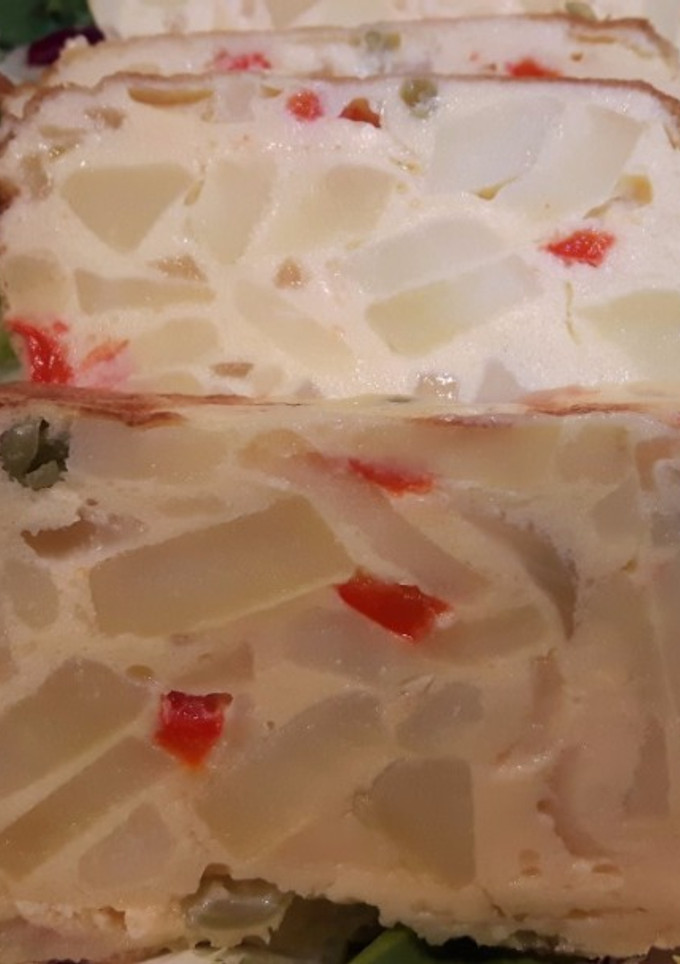 Una foto de Pastel de tortilla de patatas