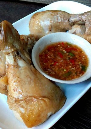 รูปของ ไก่ต้มน้ำปลา