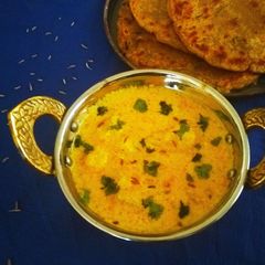 A picture of Falahari Dahi Aaloo.