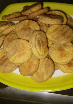 A picture of Cookies.