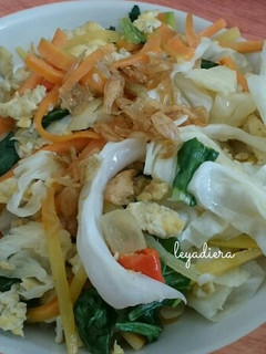 Foto resep Tumis warna warni (kol wortel sawi telor)