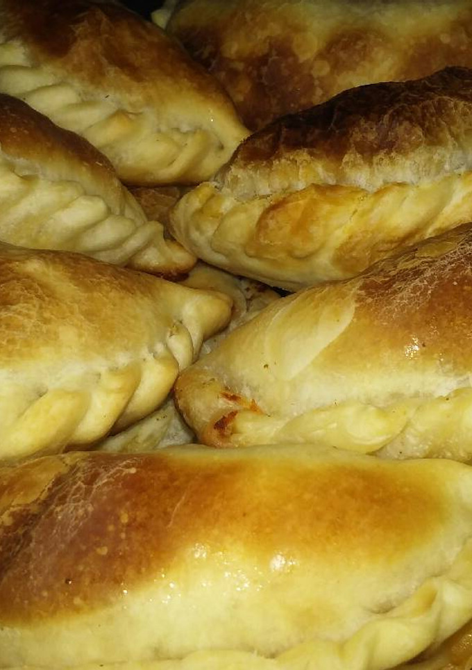 Una foto de Empanadas de pollo