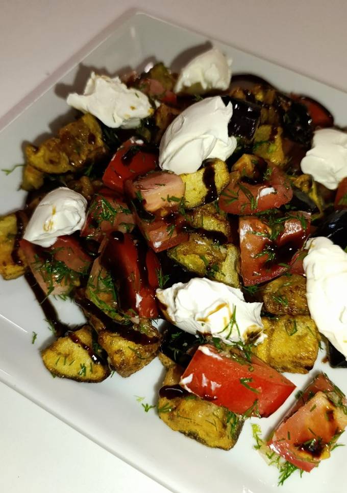 Теплий салат 🥗 із баклажан
