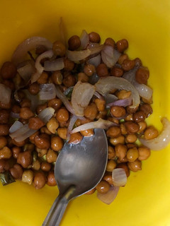 A picture of Dry Chana fry.