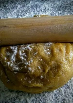 Una foto de Masa para empanada gallega con hierbas y paprika española