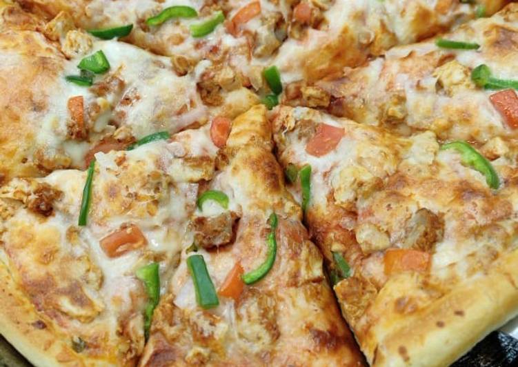 Steps to Make Favorite Chicken Fajita Pizza