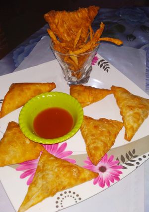 A picture of Onion Somasa.