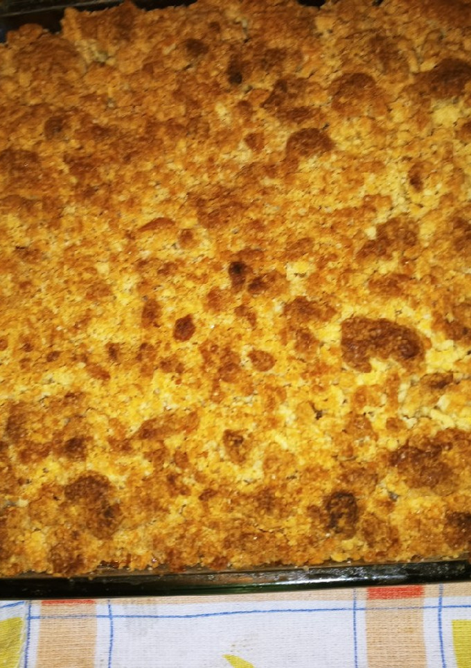 Una foto de Torta crumble de manzana y ricota