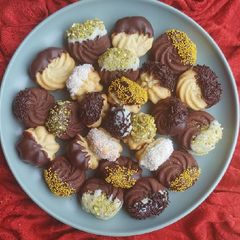 A picture of Petit fours (Eid cookies).