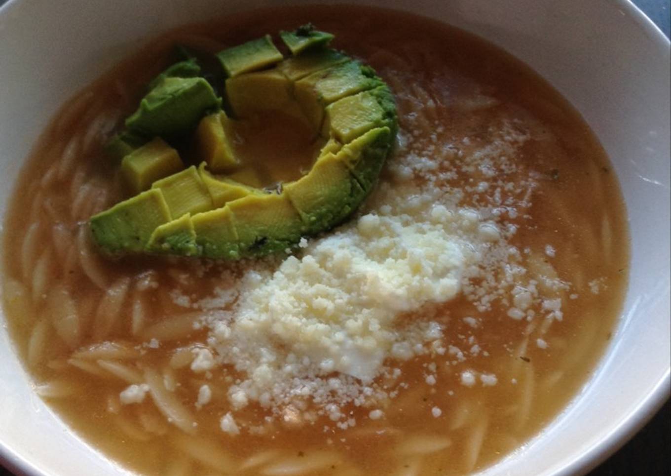 Sopita aguada (perfecta para los pequeñitos)