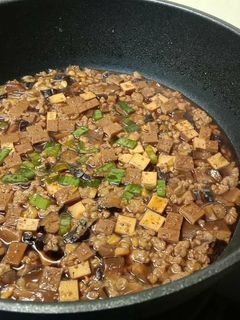 香菇豆干肉燥 的食譜成品照片