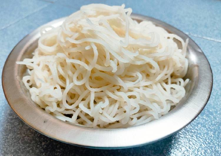 Step-by-Step Guide to Prepare Homemade Rice Noodles/ String Hoppers/Santhagai