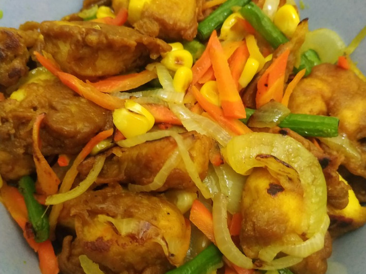 Resep Ayam Goreng kari kunyit yang Bikin Ngiler