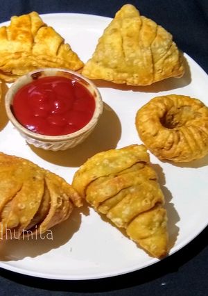 A picture of UP Special Samosa.