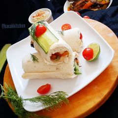 A picture of Grilled Veg Hummus Rolls.