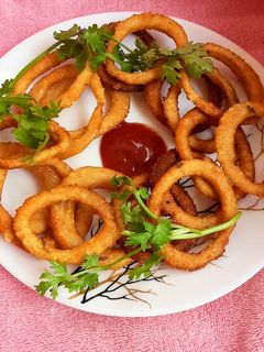 रवा पोटैटो रिंग्स (Rava Potato rings recipe in Hindi) रेसिपी मुख्य फोटो