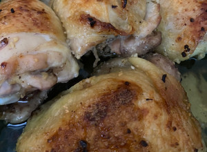 A picture of Slow cooker garlic brown sugar chicken.