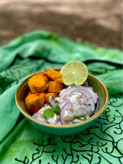 Una foto de Ceviche de dorada para llevar 🏖 ⛰