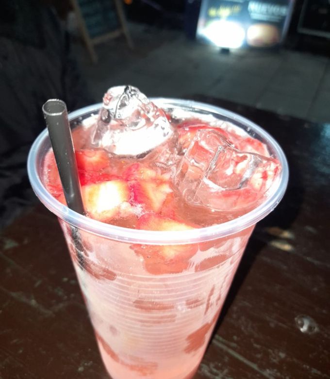 Una foto de Gin tonic
