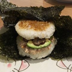 A picture of Tuna Avocado Burger.