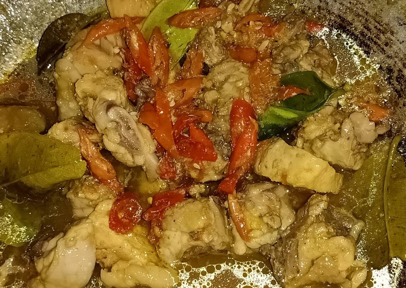 18. Rica-rica kuah geledheg