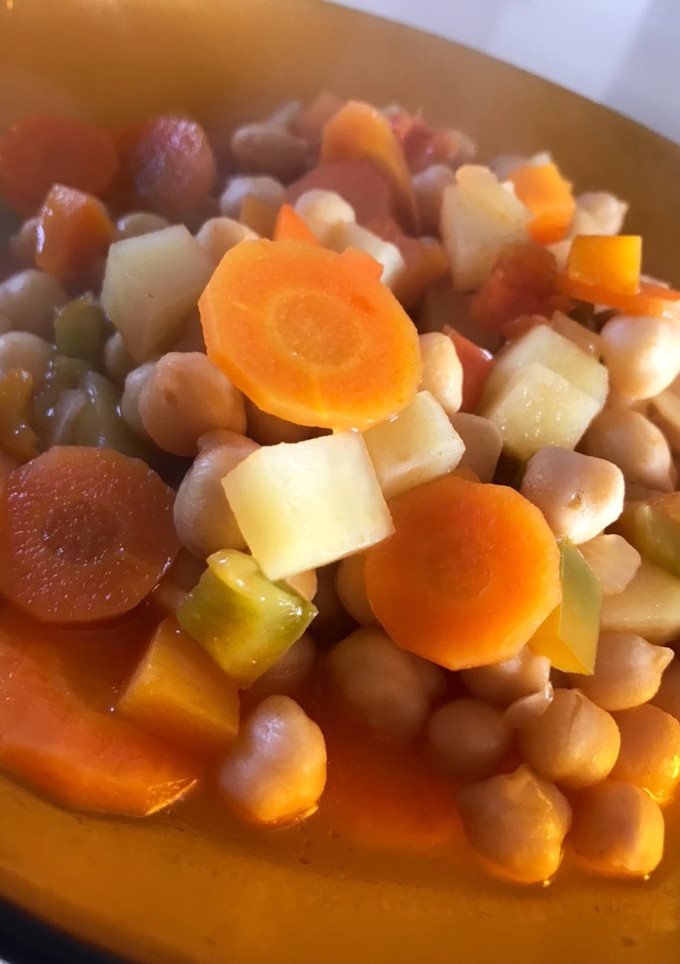 Una foto de Guiso de garbanzos