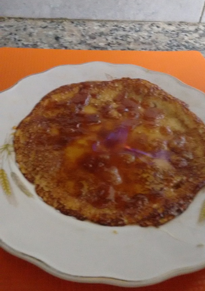 Una foto de Panqueques de manzana acaramelados, fáciles y deliciosos