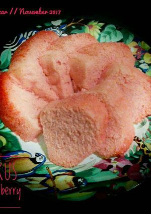 Foto resep Bolu Kukus Nutrijell Strawberry