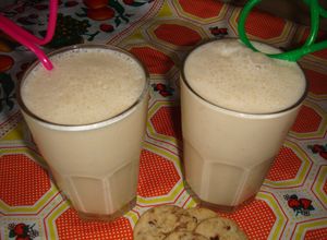 Una foto de Licuado de durazno con leche