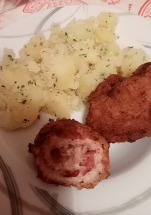 Göngyölt karaj krémsajtos töltelékkel recept fotója