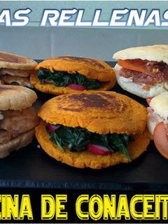 Una foto de Arepas