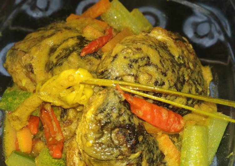 Bahan-bahan Ikan mas acar kuning yang lezat Untuk Jualan