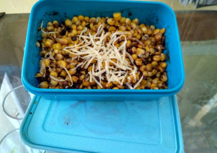 JaSuKe (Jagung Susu Cokelat Keju)