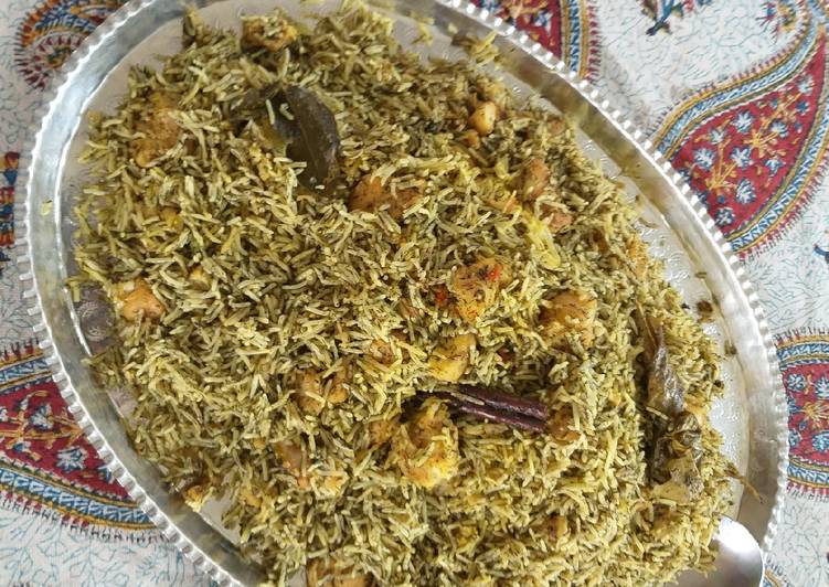 Dill and fish pilaf