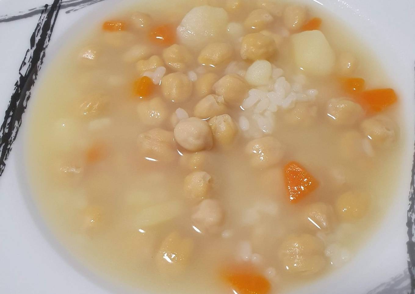 Puchero de arroz saludable