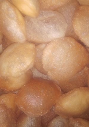 पानी पूरी (pani puri recipe in Hindi) रेसिपी मुख्य फोटो